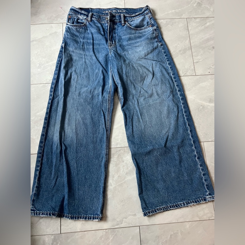American Eagle wide leg jeans